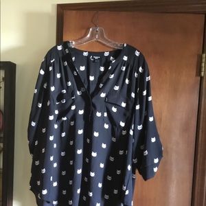 Torrid Harper blouse size 3, cats with glasses pattern